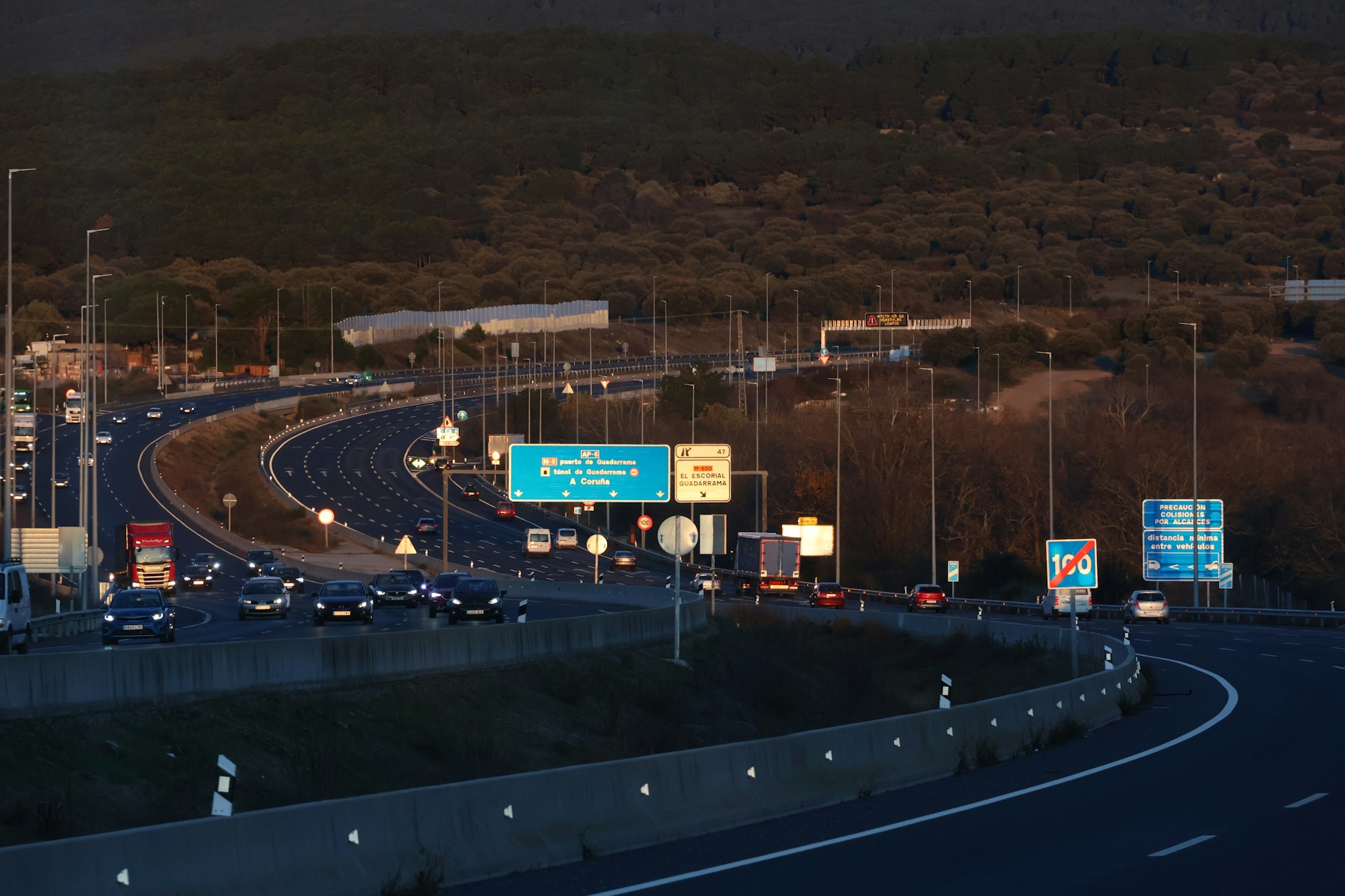 noodlamp verplicht spanje_Azull